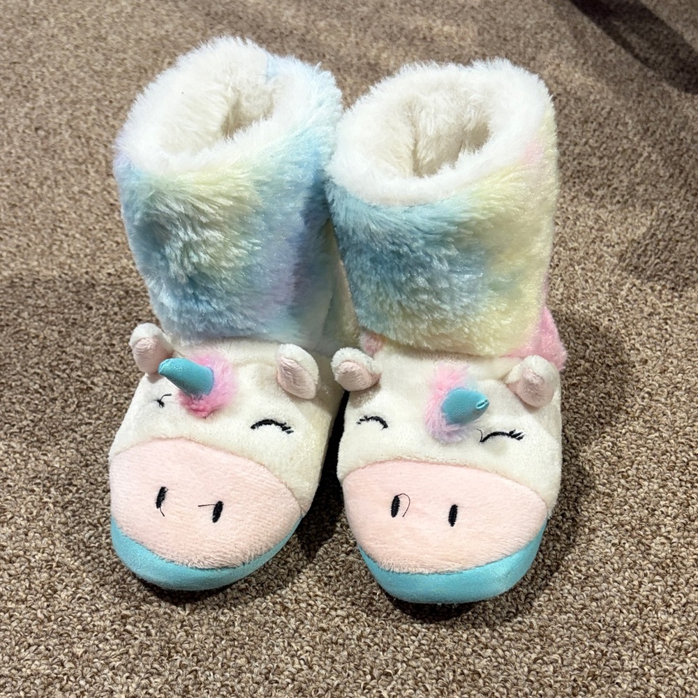TOTES Unicorn Plush Slippers